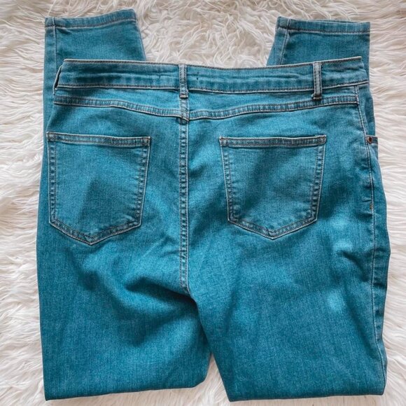 Kidcore Romeo & Juliet Embroidered Jeans - Picture 2 of 4